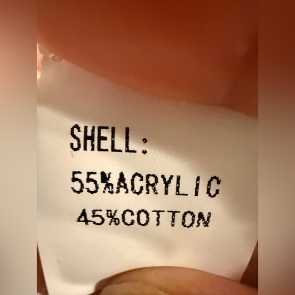 QUEEN OF SPARKLES Bride Glitter Script
Sweater SIZE: SMALL NWT - Picture 11 of 12